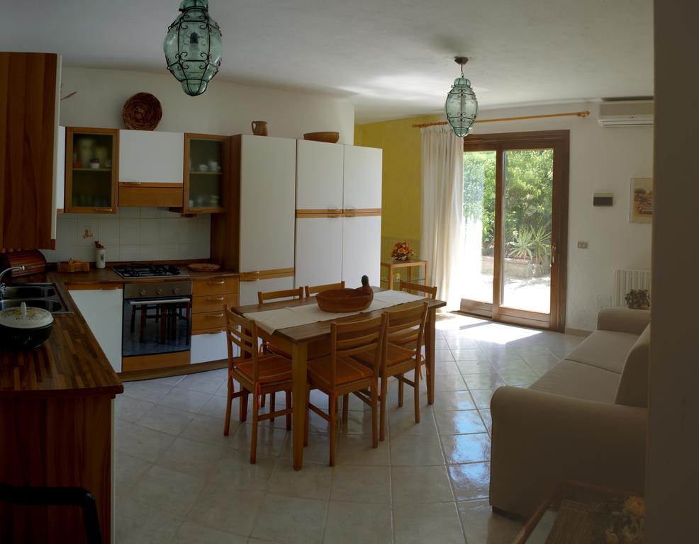 B&B Gianni E Pia Luogosanto Extérieur photo